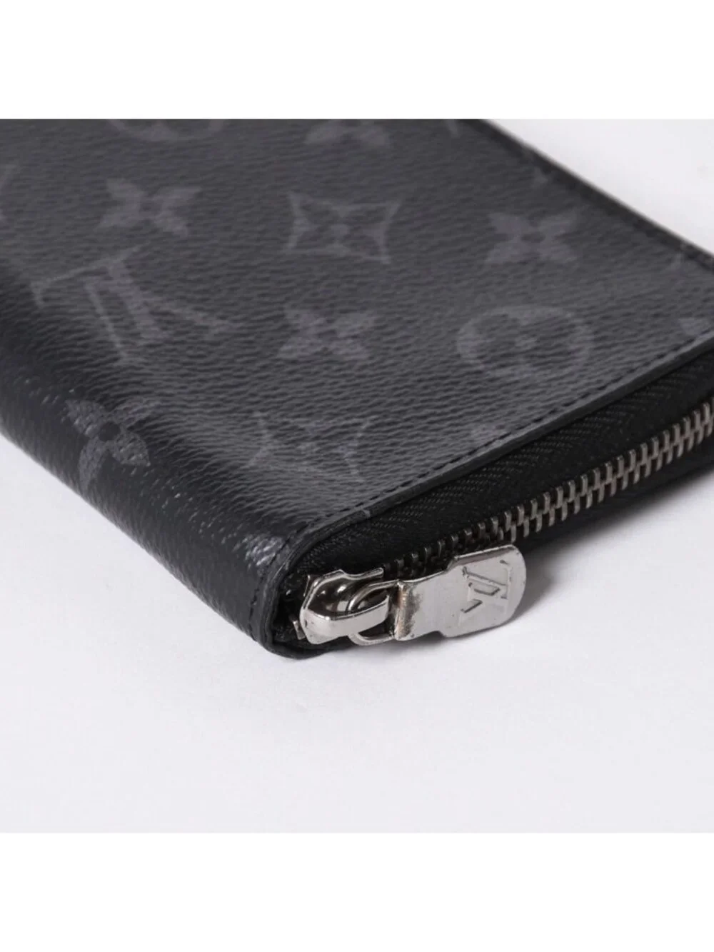 Louis Vuitton Zippy Wallet Vertical Monogram Eclipse Canvas Black Silver